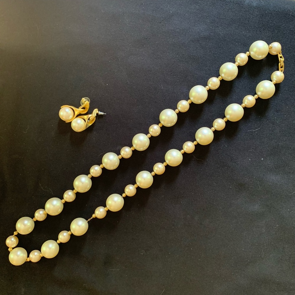 Pearls BUNDLE - Picture 2 of 5